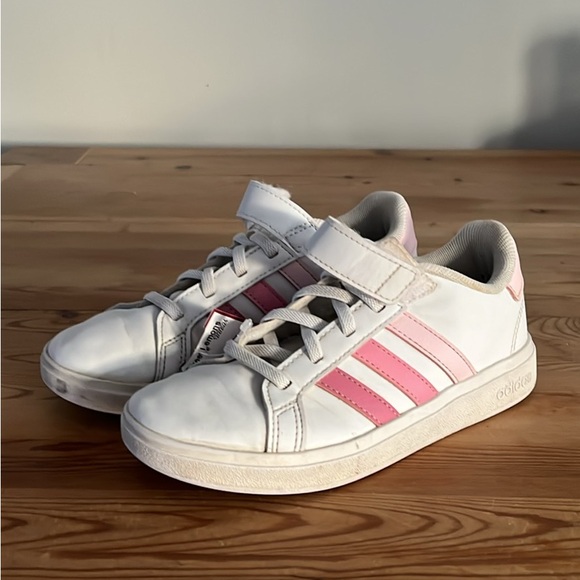 Adidas White and Pink Low-Top Sneakers with Velcro - Picture 1 of 5